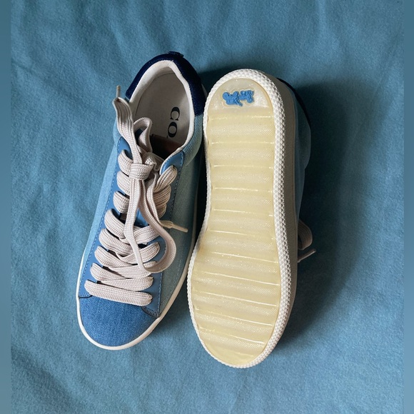 COACH Low Top Sneakers // NWT Blue COACH Shoes - Picture 3 of 10